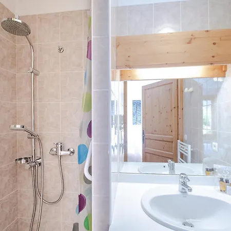 3 Etoiles Pour 6 Personnes Avec Garage Et Balcon A - Fr-1-343-170